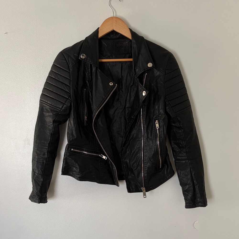 Blank NYC Black Women's Quilted Sleeve Moto Jacket